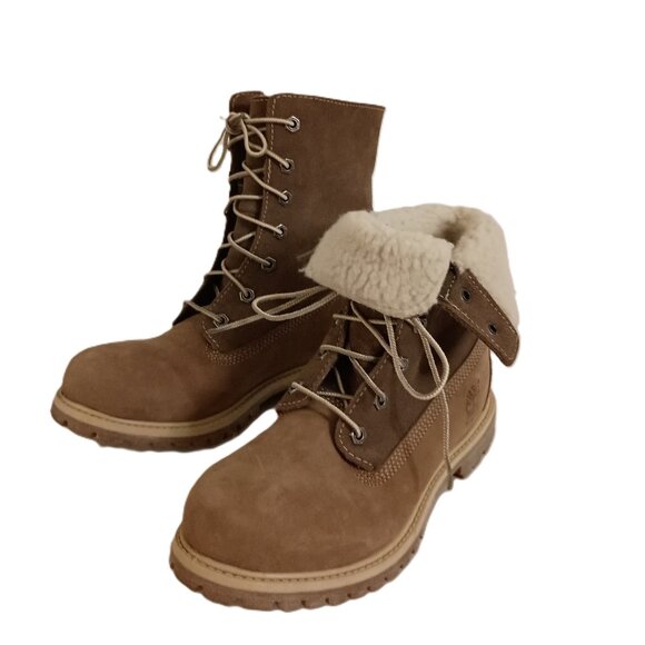 Timberland Shoes - Timberland 2 Tone Tan Suede Sherpa Lined Boots Waterproof Women’s Size 8